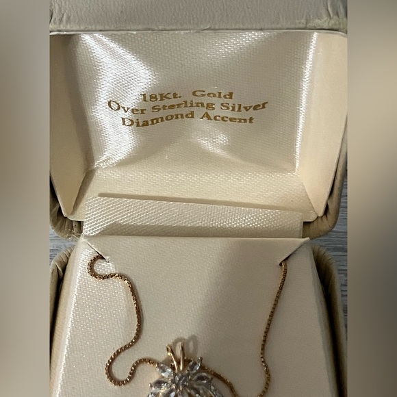 Vintage Sterling Silver 18k Plated Blue Topaz/Diamond Necklace IOB - Picture 3 of 7